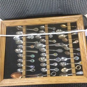 Vintage 33 Spoons Collection And Wood Case